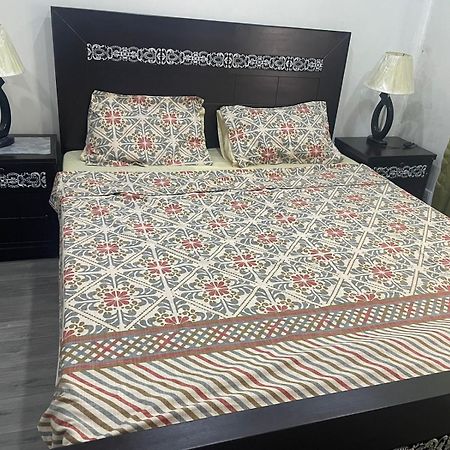 Grey Orchard Homestay - A Family Place Lahore Ngoại thất bức ảnh