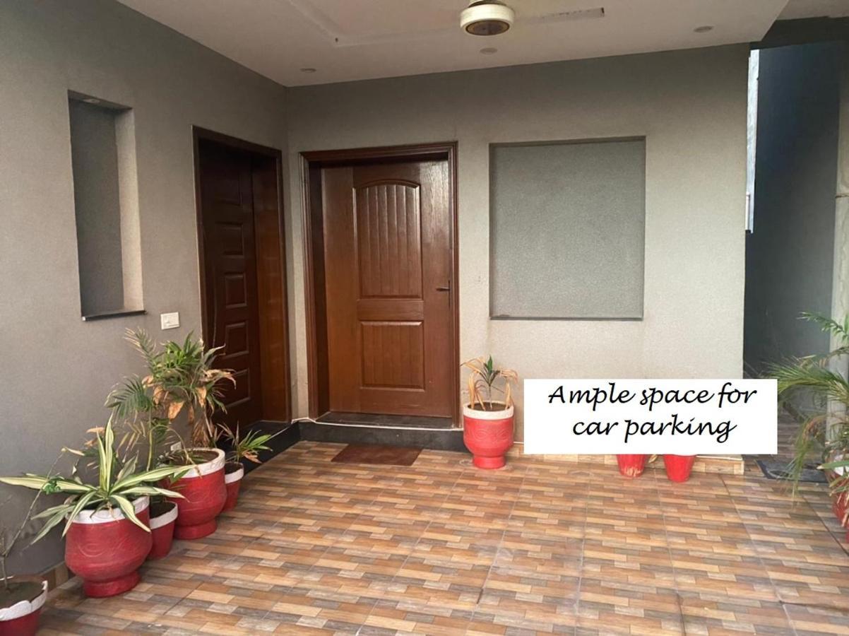 Grey Orchard Homestay - A Family Place Lahore Ngoại thất bức ảnh