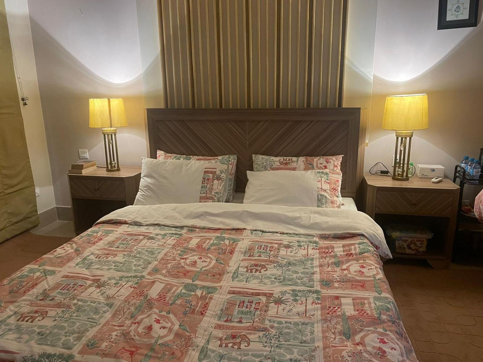 Grey Orchard Homestay - A Family Place Lahore Ngoại thất bức ảnh