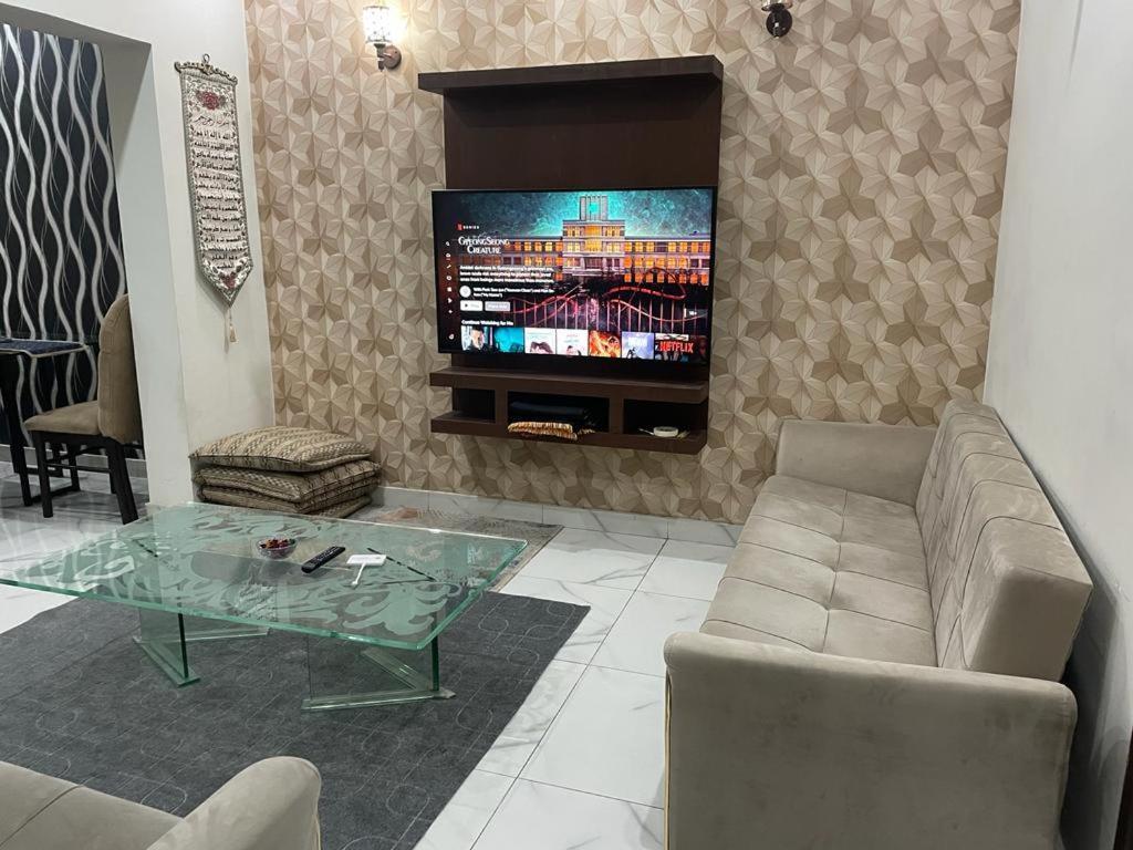 Grey Orchard Homestay - A Family Place Lahore Ngoại thất bức ảnh