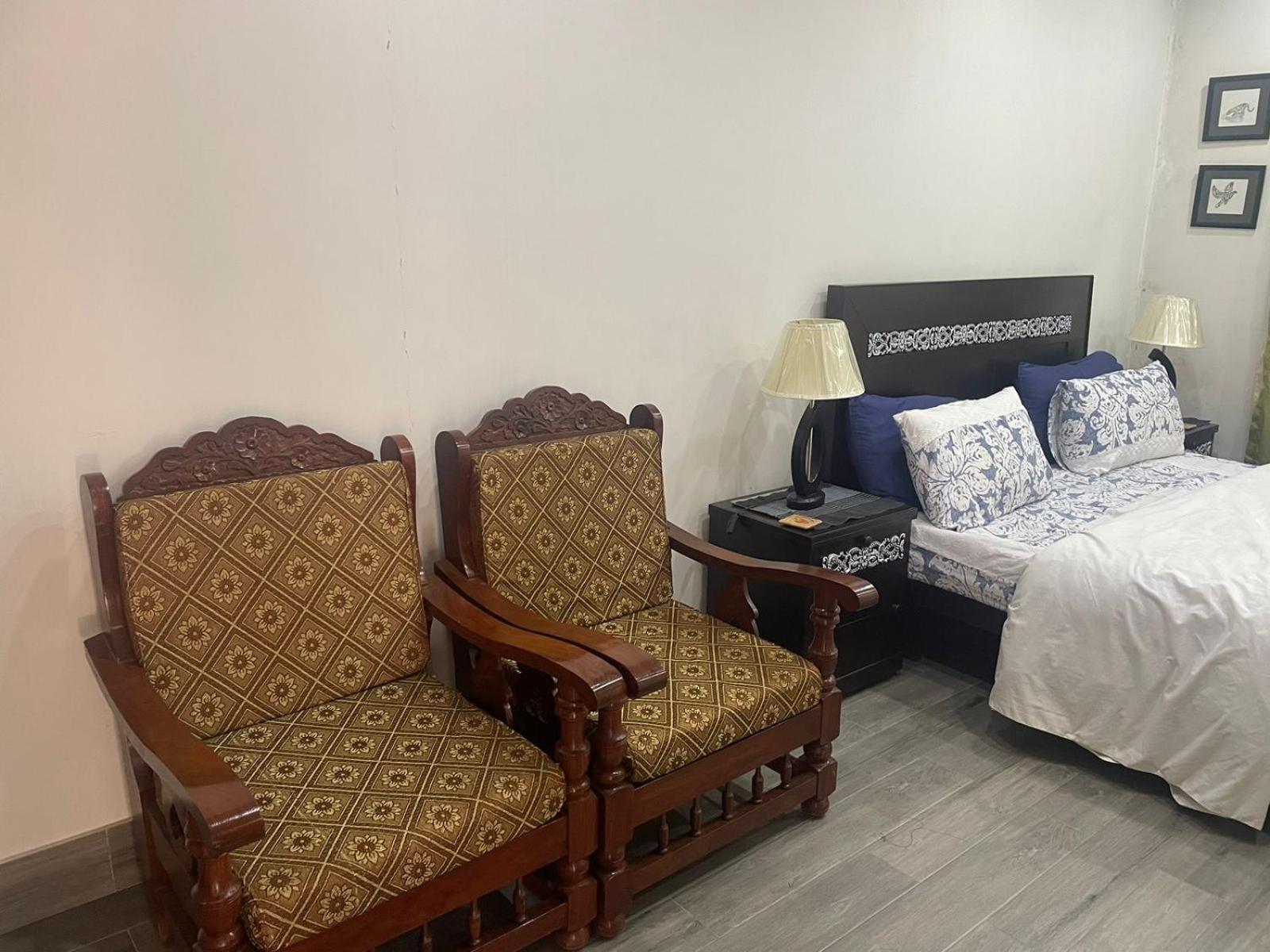 Grey Orchard Homestay - A Family Place Lahore Ngoại thất bức ảnh