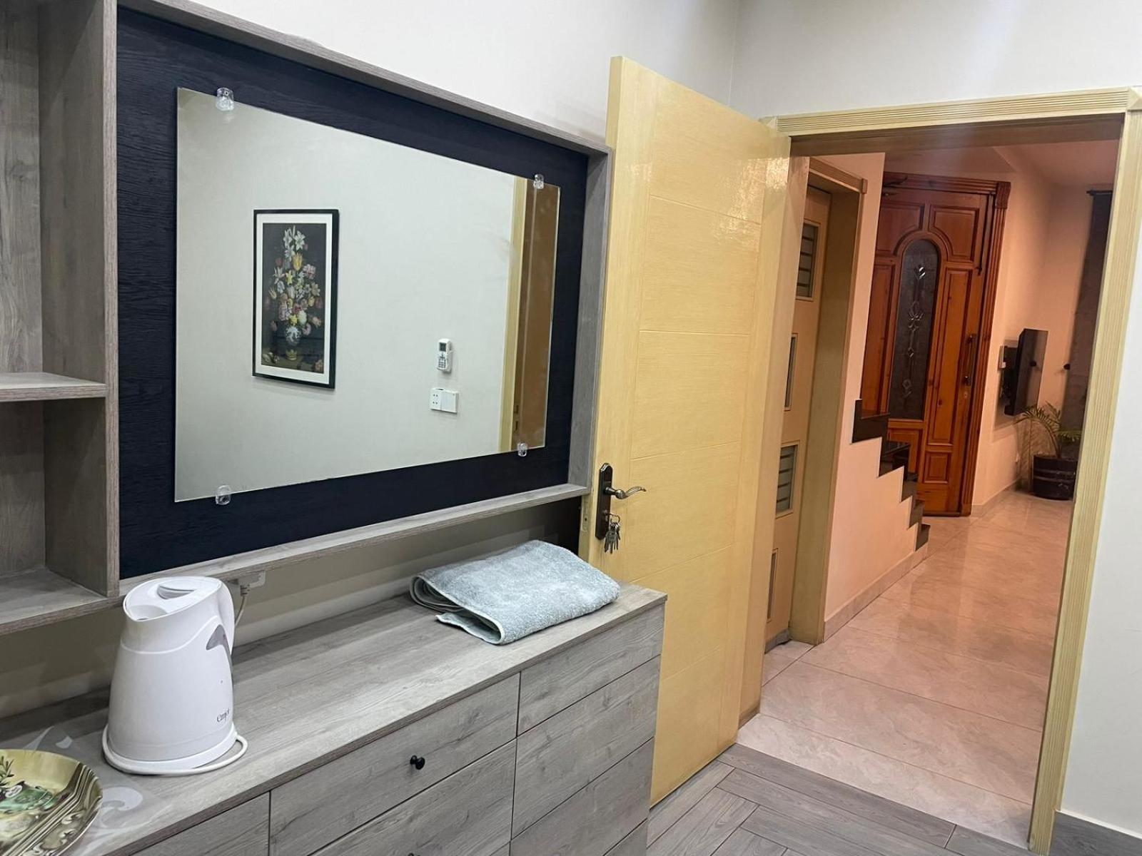 Grey Orchard Homestay - A Family Place Lahore Ngoại thất bức ảnh